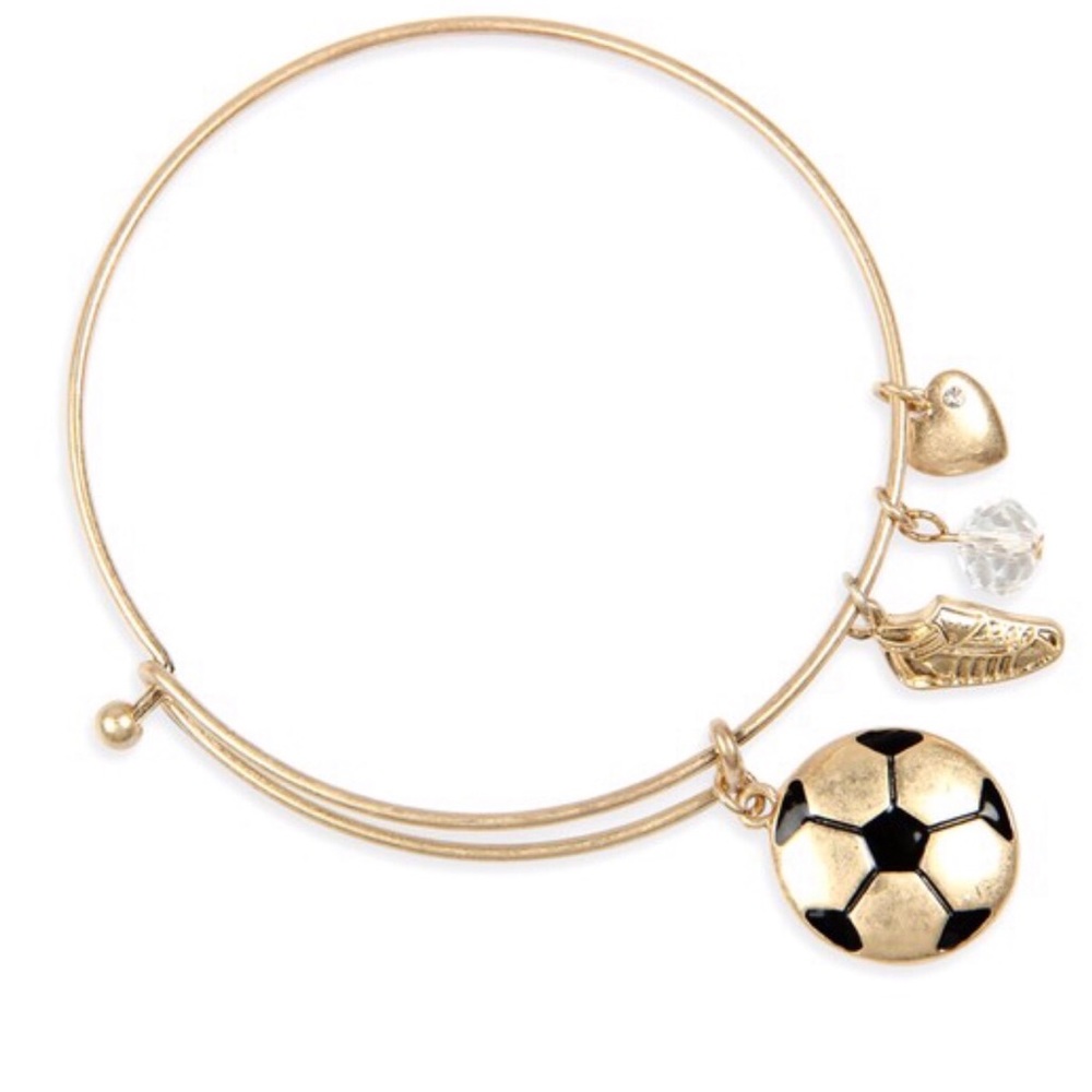 BOUTIQUE ITEM- SOCCER BRACELET W/ “she believed she could so she did”